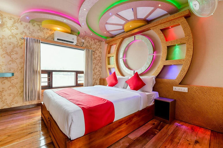 alleppey houseboats